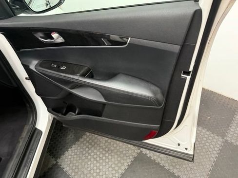Used 2016 Kia Sorento FWD w/ LX Convenience Package image 36