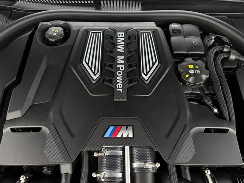 Used 2024 BMW M8 Competition image 88
