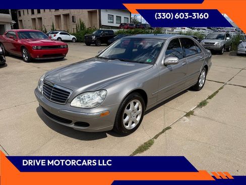 Used 2006 Mercedes-Benz S 430 4MATIC image 1