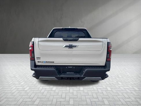New 2026 Chevrolet Silverado EV Trail Boss w/ Premium Package image 4