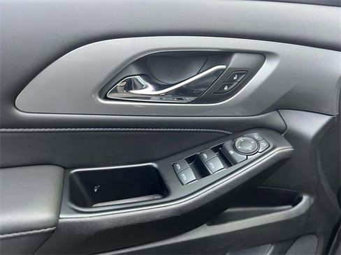 Certified 2023 Chevrolet Traverse LT image 21