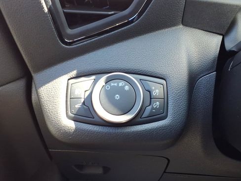 Used 2019 Ford Escape Titanium FWD image 33