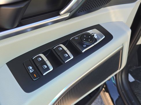 New 2025 Kia Telluride S image 21