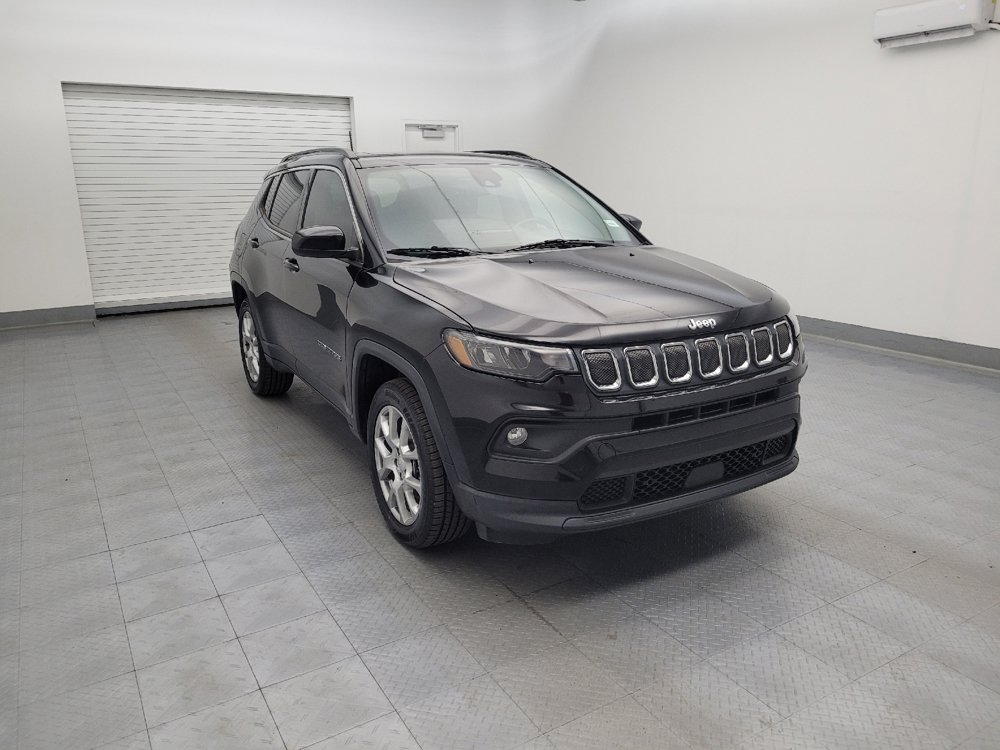 Used 2022 Jeep Compass Latitude w/ Sun and Sound Group AWD/4WD image 13