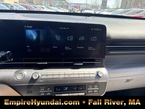 Used 2024 Hyundai Kona SEL image 21