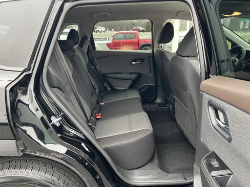 Certified 2023 Nissan Rogue SV image 21