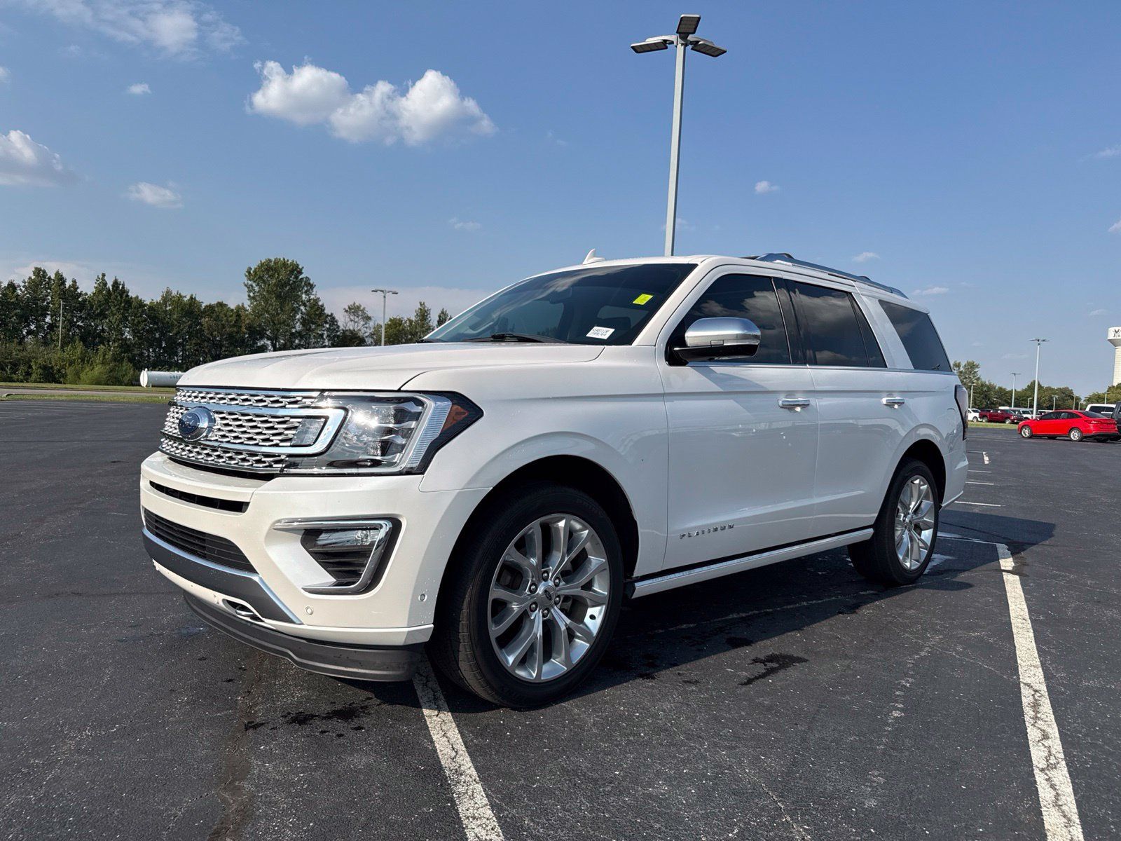 Used 2019 Ford Expedition Platinum AWD/4WD image 10