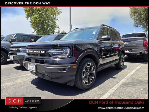 Used 2023 Ford Bronco Sport Outer Banks w/ Tech Package AWD/4WD image 1