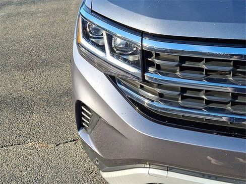 Used 2022 Volkswagen Atlas SE image 28