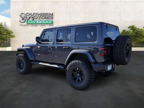 New 2025 Jeep Wrangler Unlimited Sahara w/ Technology Group AWD/4WD image 3