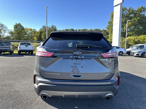 Used 2023 Ford Edge Titanium image 7