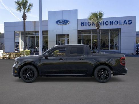 New 2025 Ford Maverick Lobo image 3