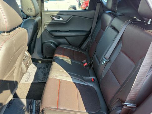 Used 2019 Chevrolet Blazer RS w/ Sun and Wheels Package FWD image 32