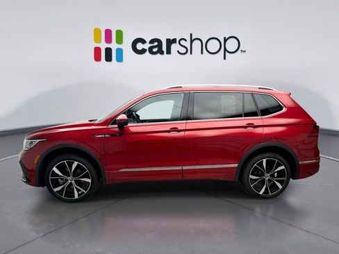 Used 2024 Volkswagen Tiguan SEL R-Line AWD/4WD image 2