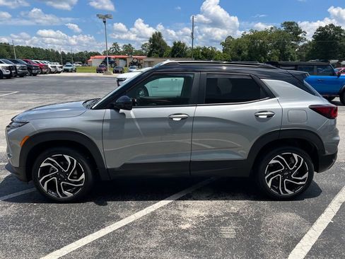 Used 2024 Chevrolet TrailBlazer RS w/ Driver Confidence Package AWD/4WD image 25