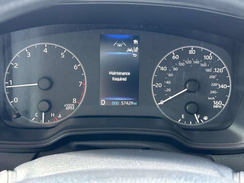 Used 2025 Toyota Corolla LE FWD image 27