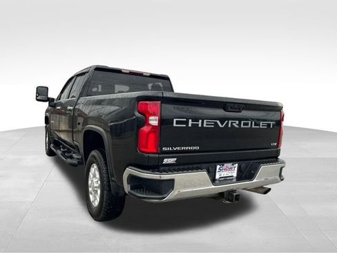Used 2022 Chevrolet Silverado 2500 LTZ w/ Z71 Off-Road Package image 3