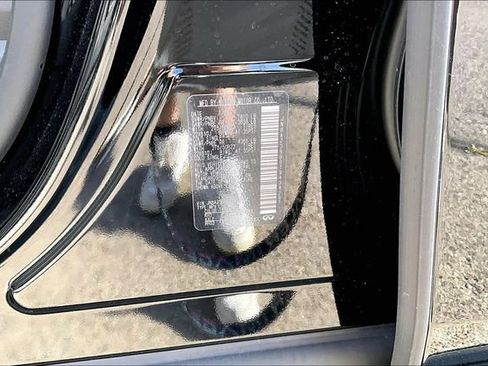 New 2026 INFINITI QX80 Luxe image 36