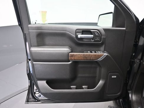 Used 2020 GMC Sierra 1500 Denali w/ Denali Ultimate Package AWD/4WD image 11