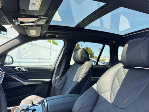 New 2026 BMW X5 xDrive40i w/ Executive Package image 18