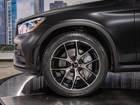 Certified 2022 Mercedes-Benz GLC 43 AMG 4MATIC image 7