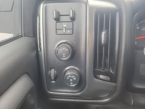 Used 2019 Chevrolet Silverado 1500 LT w/ All Star Edition image 11
