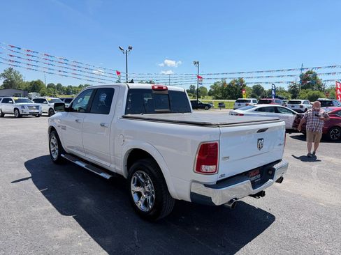 Used 2015 RAM 1500 Laramie w/ Convenience Group AWD/4WD image 7