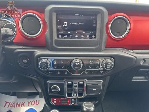 Used 2020 Jeep Gladiator Rubicon w/ LED Lighting Group AWD/4WD image 35