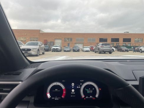 Used 2025 Toyota 4Runner TRD Off-Road image 34