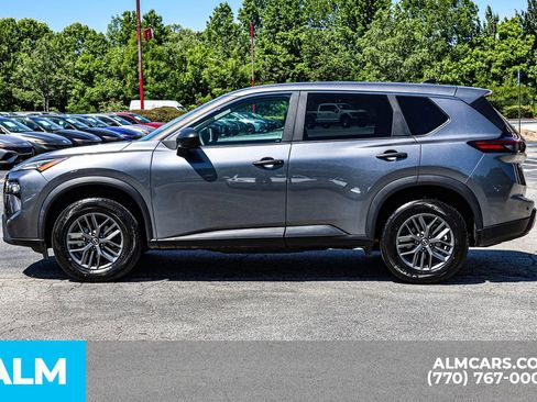 Used 2024 Nissan Rogue S FWD image 9