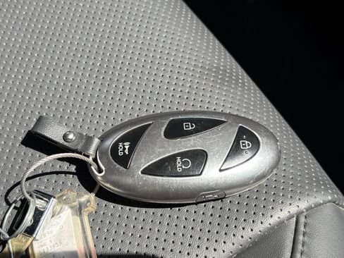 Used 2026 Hyundai Santa Fe SEL AWD/4WD image 21