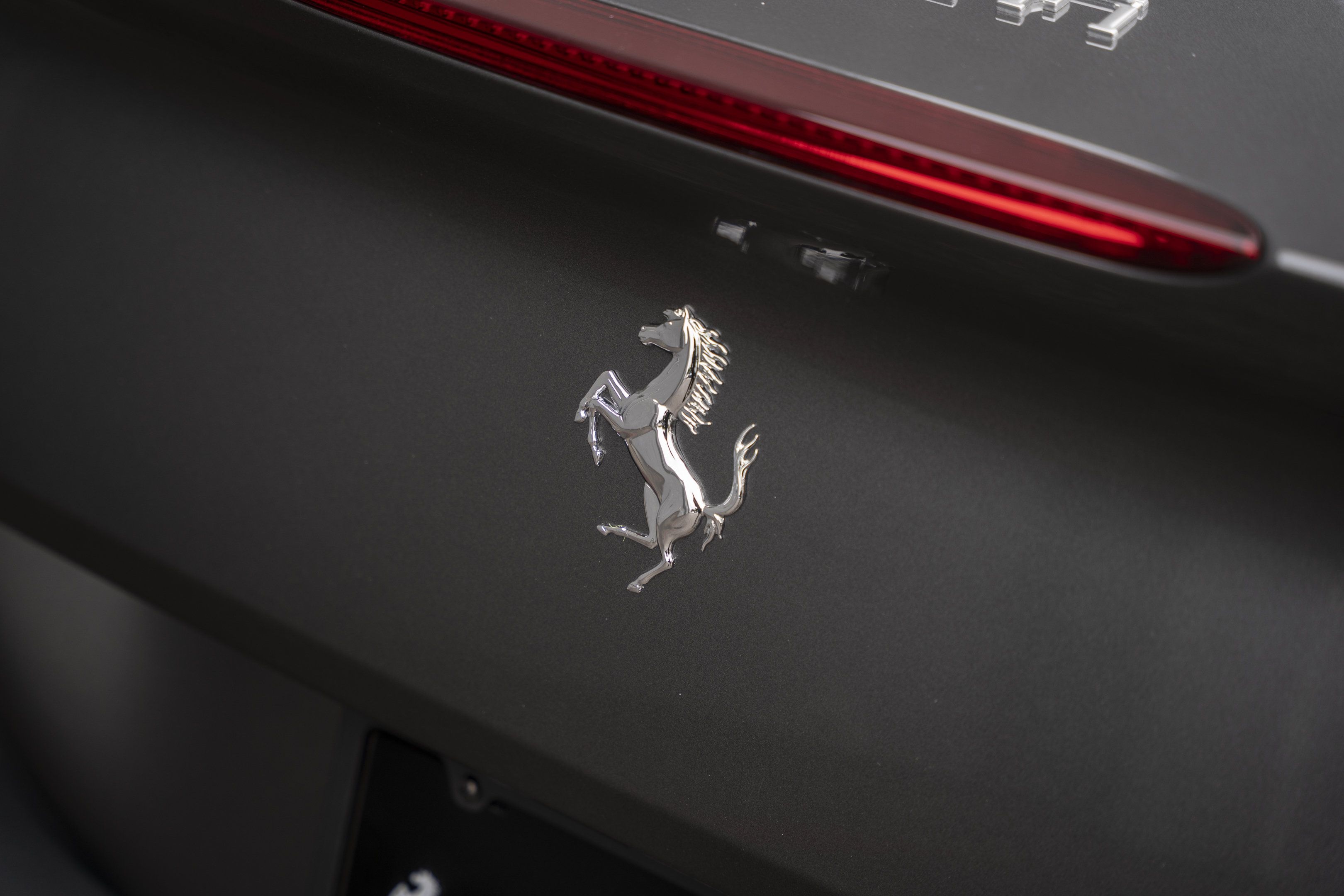 Used 2020 Ferrari Portofino RWD image 13