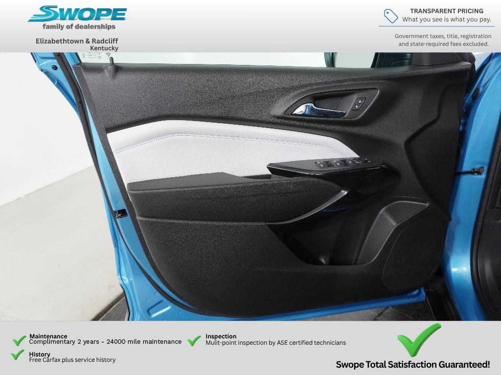 Used 2025 Chevrolet Trax LT w/ Driver Confidence Package FWD image 14