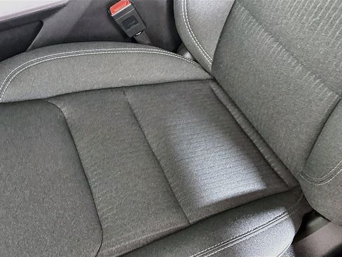 Used 2023 RAM 1500 4x4 Crew Cab image 19