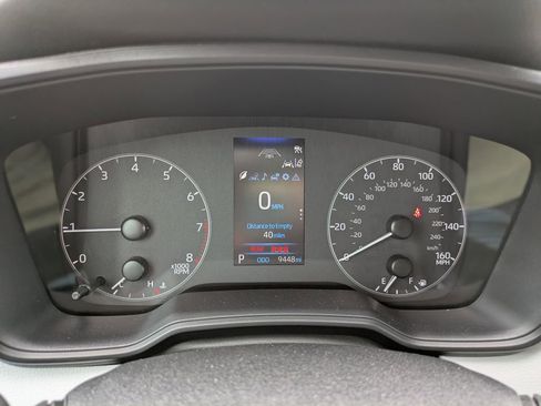 Used 2024 Toyota Corolla SE image 13