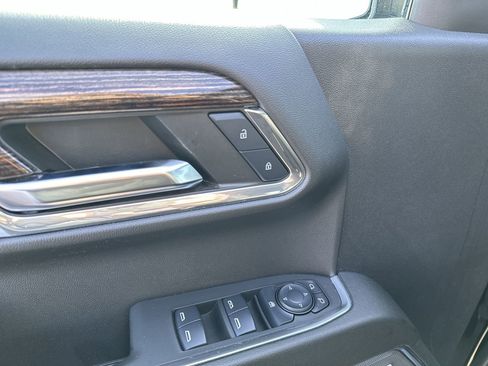 Certified 2024 GMC Sierra 1500 Elevation w/ Elevation Premium Package image 13