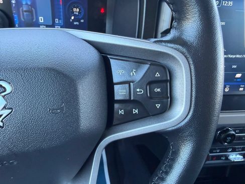 Used 2022 Ford Bronco Wildtrak AWD/4WD image 29
