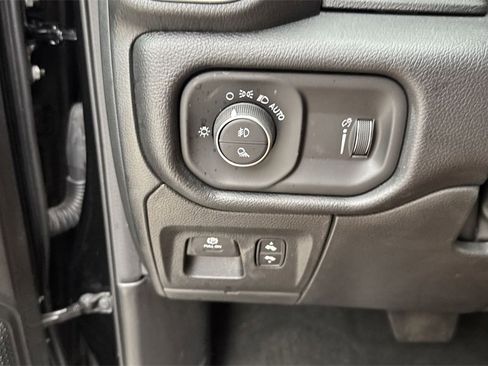 Used 2022 RAM 1500 Lone Star image 57