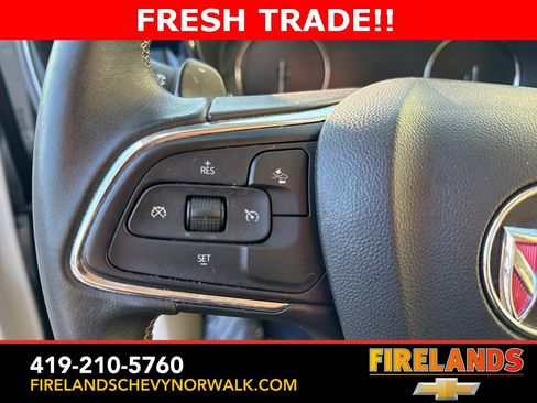 Used 2023 Buick Envision Preferred image 7
