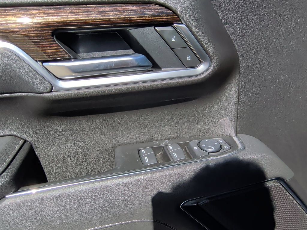 New 2025 GMC Sierra 1500 Elevation AWD/4WD image 11