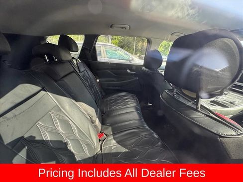 Used 2023 Hyundai Santa Fe SE FWD image 4