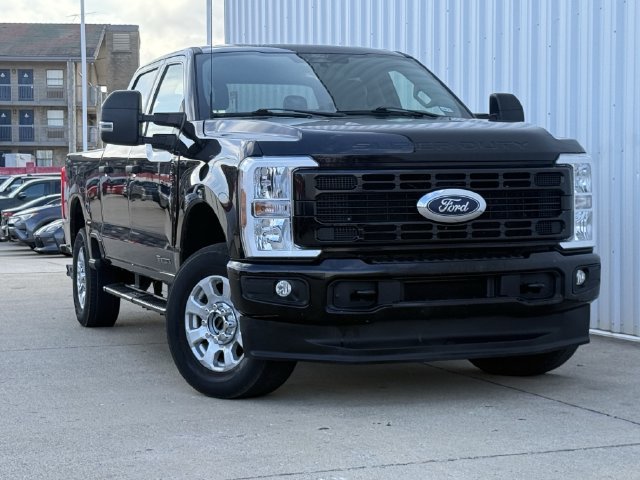 Used 2024 Ford F250 XLT w/ FX4 Off-Road Package AWD/4WD image 1