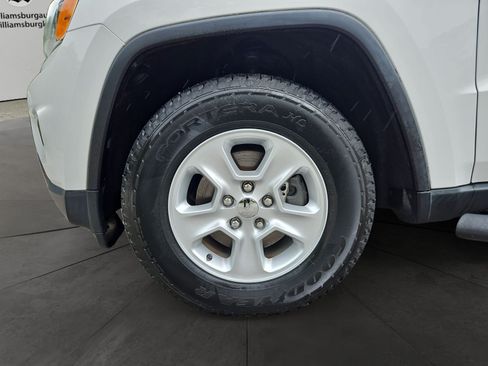 Used 2015 Jeep Grand Cherokee Laredo w/ Quick Order Package 23E AWD/4WD image 14