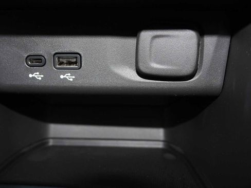 New 2026 Buick Envista Sport Touring w/ Convenience I Package FWD image 37