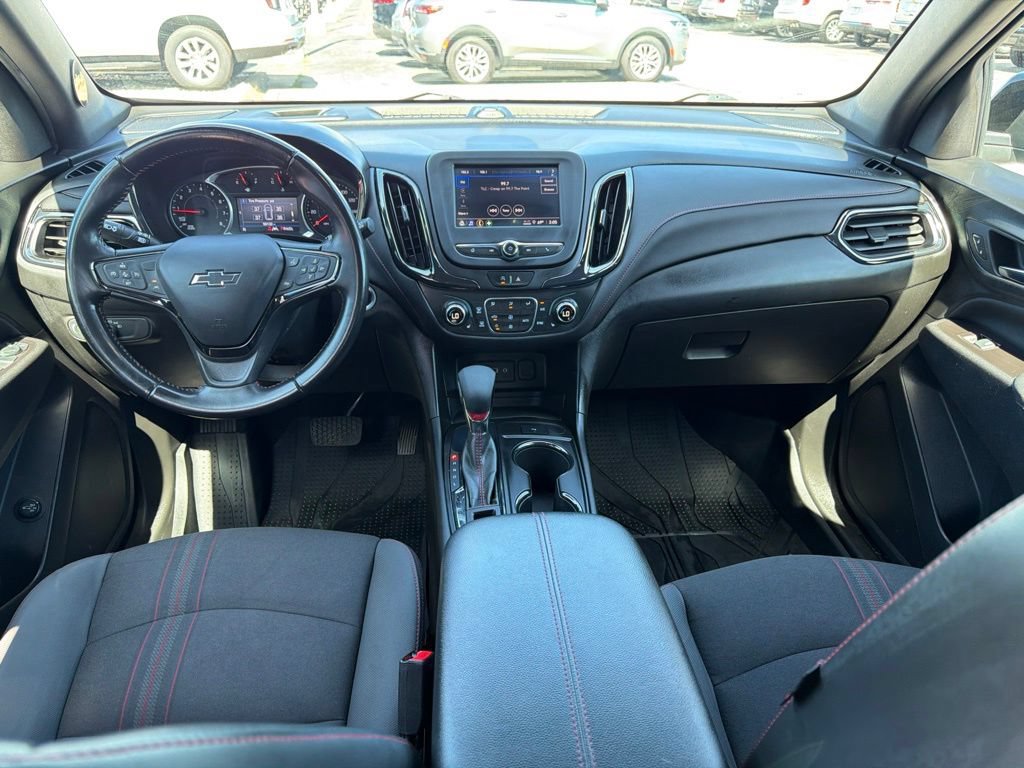 Used 2022 Chevrolet Equinox RS w/ LPO, Floor Liner Package FWD image 17