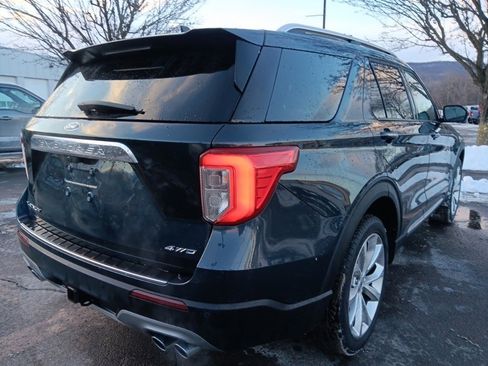 Used 2022 Ford Explorer Platinum w/ Equipment Group 601A image 11