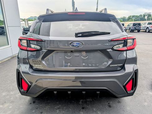 Used 2024 Subaru Crosstrek 2.0i Premium AWD/4WD image 5