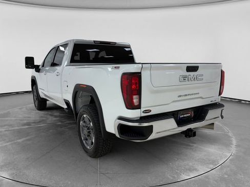 Used 2025 GMC Sierra 2500 SLE w/ SLE Convenience Package AWD/4WD image 5