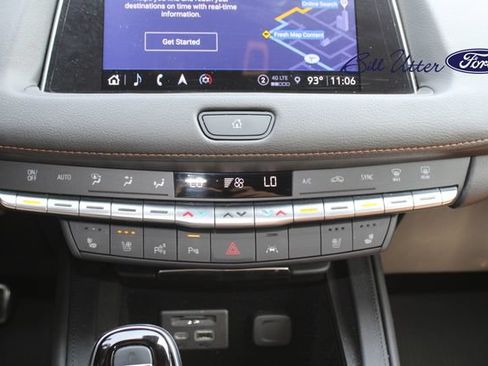 Used 2023 Cadillac XT4 Sport FWD image 19