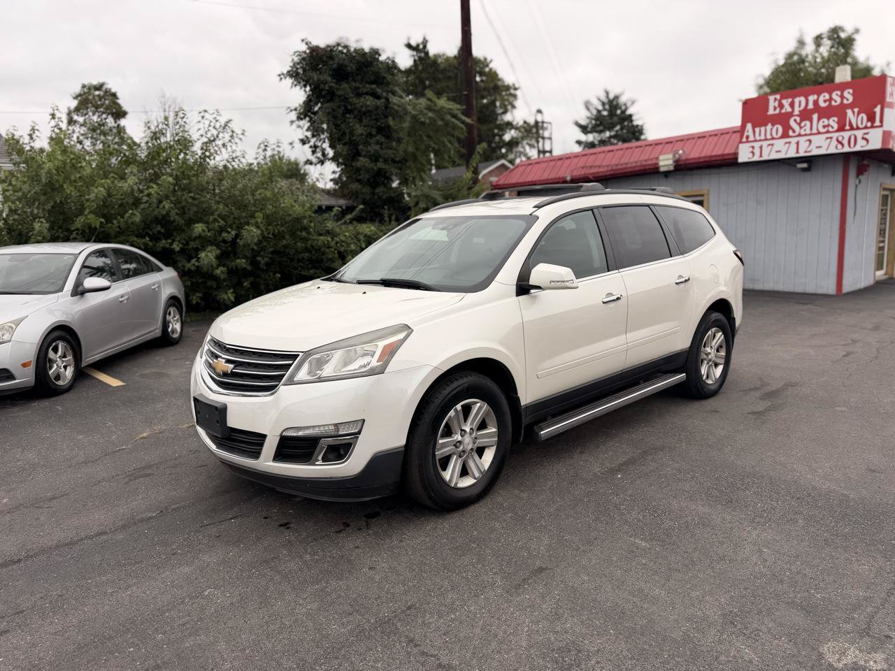 Used 2014 Chevrolet Traverse LT w/ LPO, 'HIT The Road' Package FWD image 26